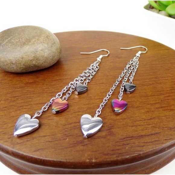 Blossom Boutique Jewelry - 1 LEFT! Hearts and Chains Silver Tone Hook Earrings